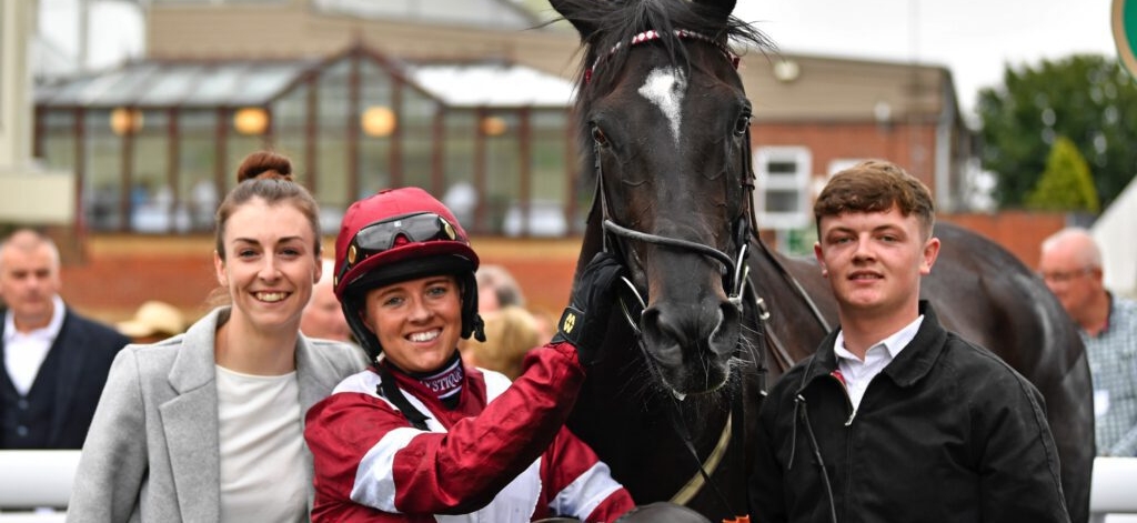 horse with owners and rider